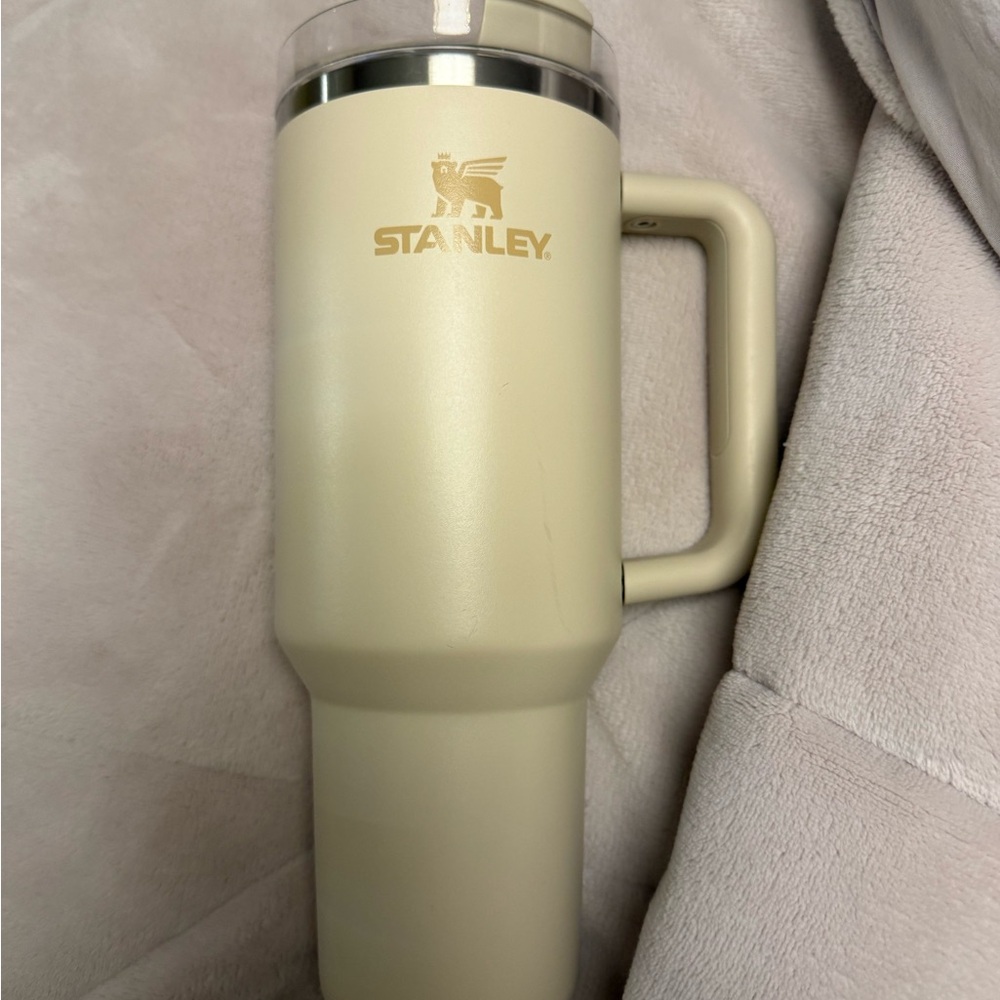 Stanley Off-White Mug with Handle